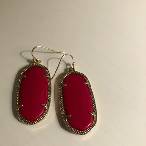 Kendra Scott Earings!
